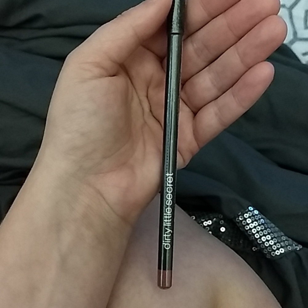Dirty Little Secret- Lipliner